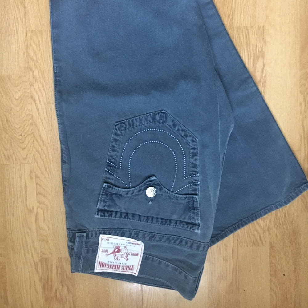 Men’s True Religion brand jeans